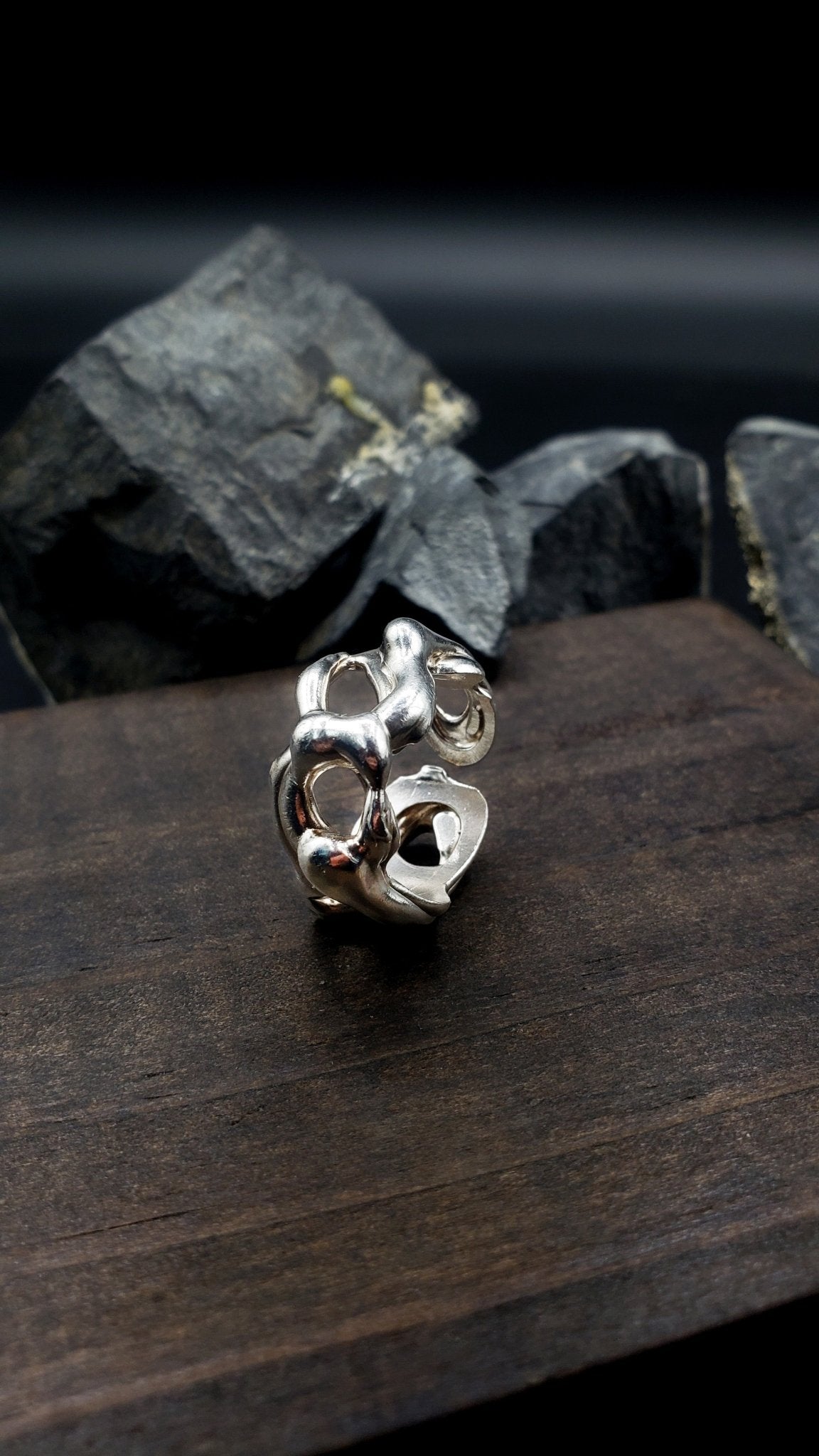 Cycless Ring