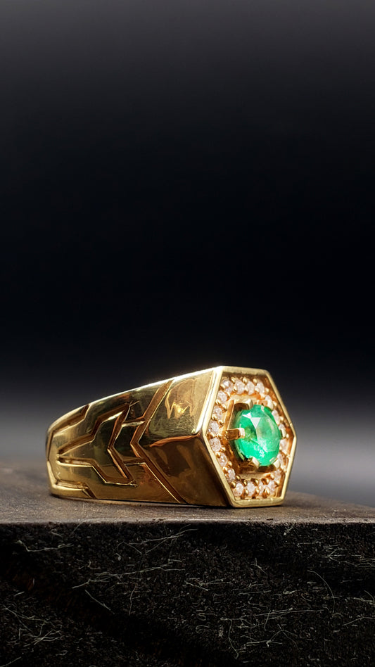 CAESAR RING